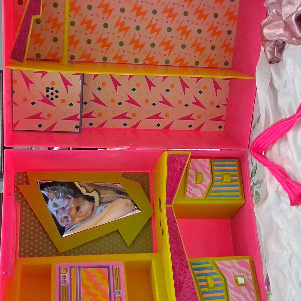 1986 Hasbro Jem And The Holograms 5 Doll Playset Jem Rock Backstager - Picture 3 of 17
